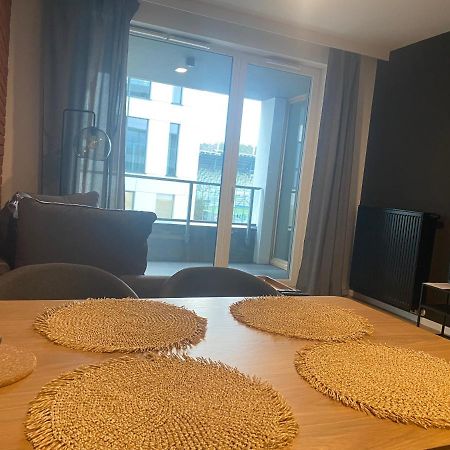 Apartamenty Bruno I Bianca W Symphony Modern Tower Gdynia 2 I 3 Pietro Eksteriør billede