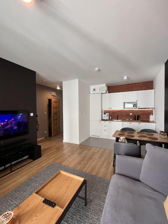 Apartamenty Bruno I Bianca W Symphony Modern Tower Gdynia 2 I 3 Pietro Eksteriør billede